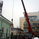 Автокран Liebherr LTM 1070 на монтаже колокола церкви в Москве