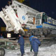 Автокран Liebherr LTM 1200 на погрузке буровой установки в Москве