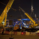 Автокран Liebherr LTM 1500 на монтаже пешеходного моста в Москве