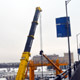 Автокран Liebherr LTM 1500 на погрузке проходческого щита в Москве