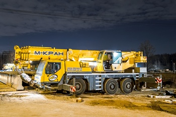 Liebherr LTM 1055